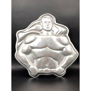 Vintage 1977 DC Comics Superman 3D Wilton Aluminum Cake Pan